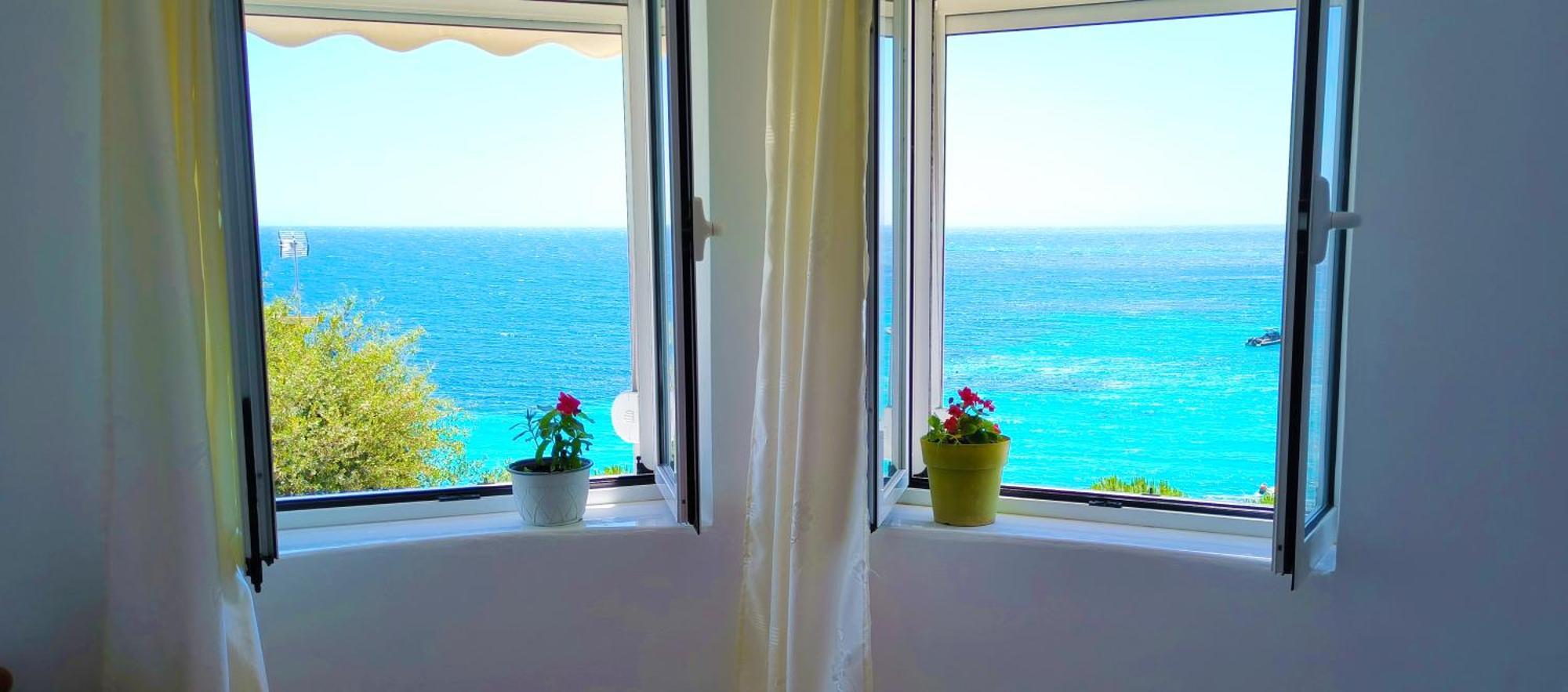 Natasha Rooms Himare Eksteriør bilde