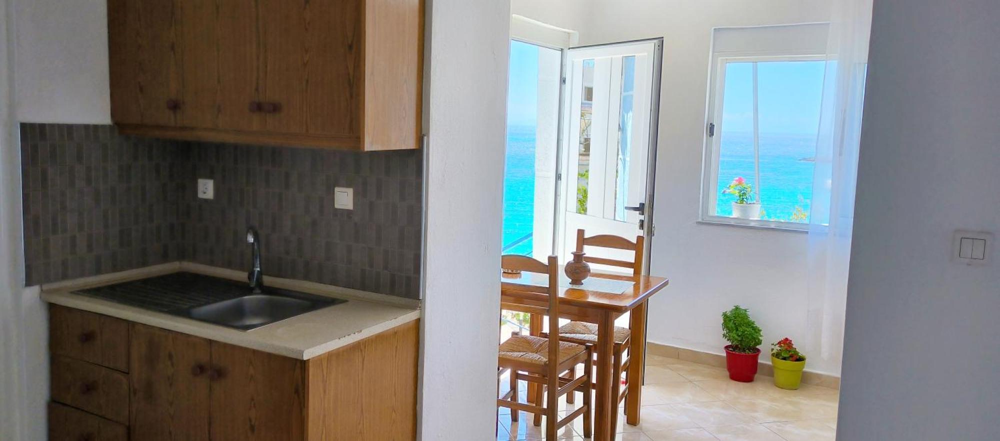Natasha Rooms Himare Eksteriør bilde
