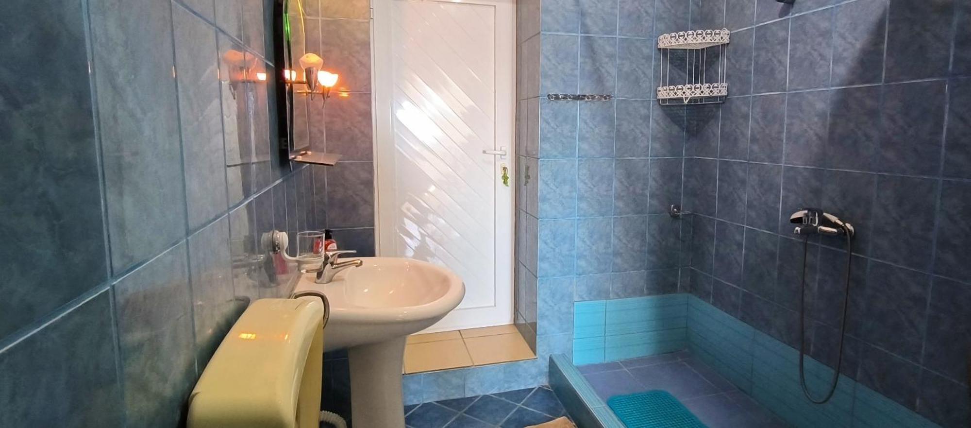 Natasha Rooms Himare Eksteriør bilde